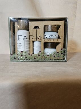 Farmacy Skincare Set